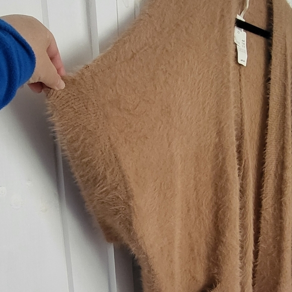 Aerie Eyelash Drop Shoulder Shortsleeve Soft Open Front Cardigan Sweater - Picture 2 of 11